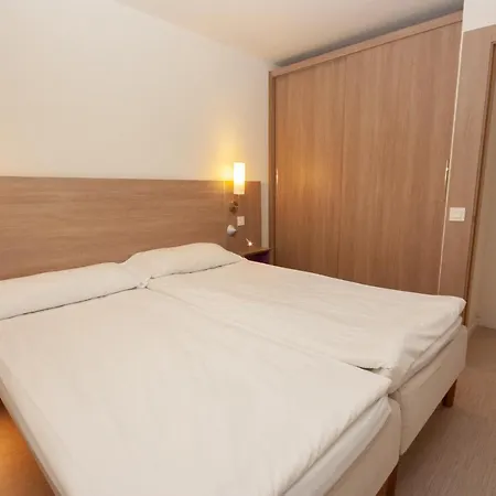 Appartement Superior 2 Bedroom Penthouse, Almost On The Beach. *